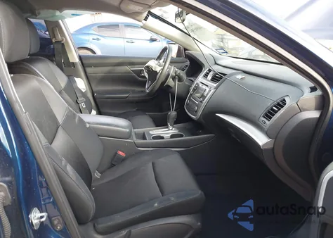 2017 Nissan Altima 2.5 Sr from USA, damaged, VIN 1N4AL3AP8HC145537